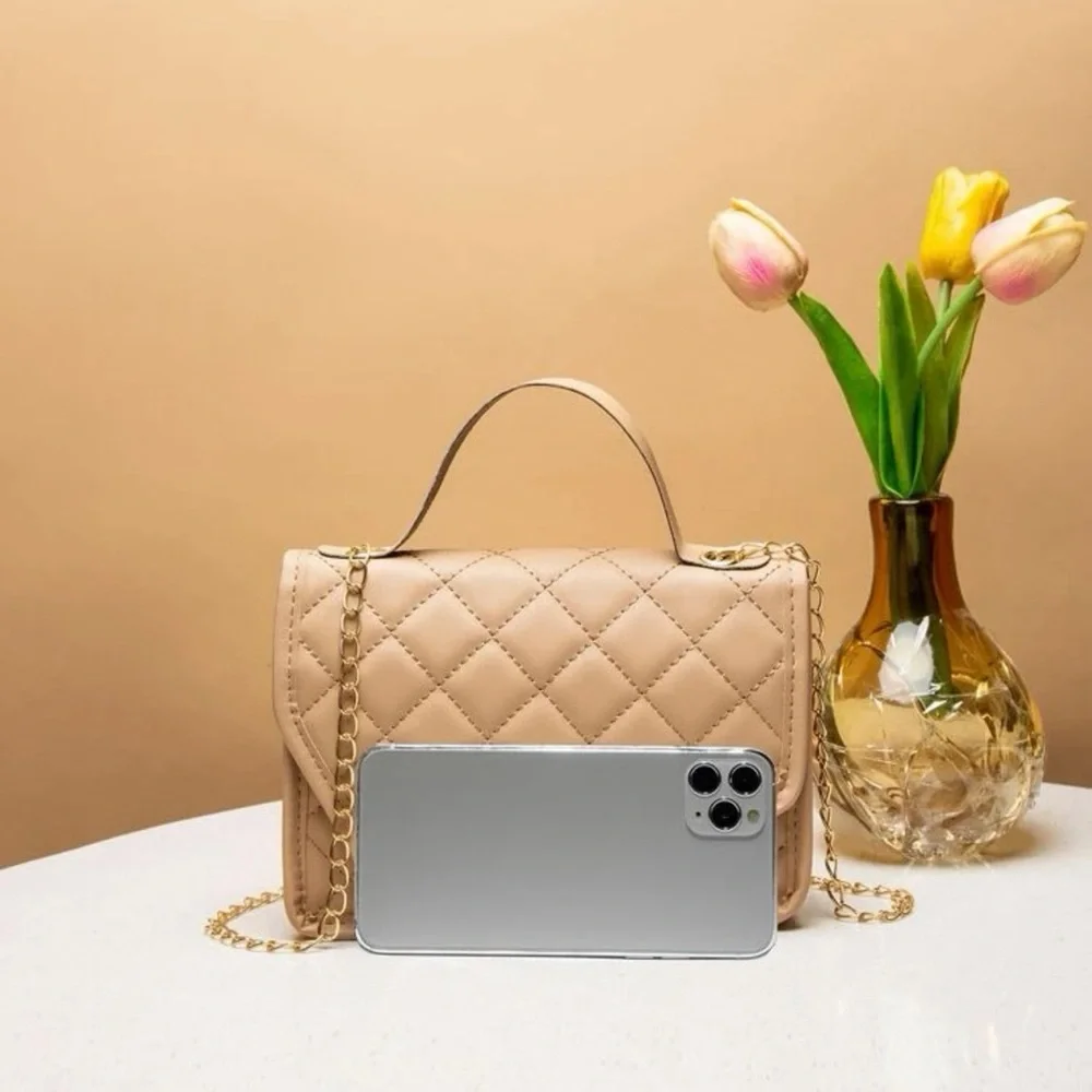 Waterproof,Lightweight,Business Casual Mini Quilted Embossed Flap Square Bag - Picture 4 of 6